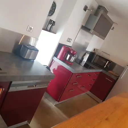 דירה Loft Dans Les Pyrenees אולורן-סנט-מארי